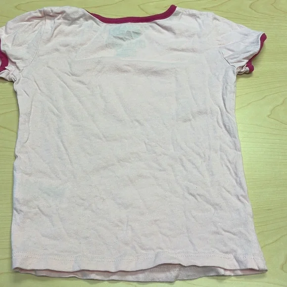 Gently used STAR WARS pink, baby yoda/mandalorian tshirt, 4t, sparkles! - Picture 3 of 3